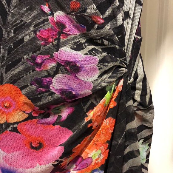 COPY - Fuzzi Floral bodycon dress - Sz XL - Picture 2 of 4